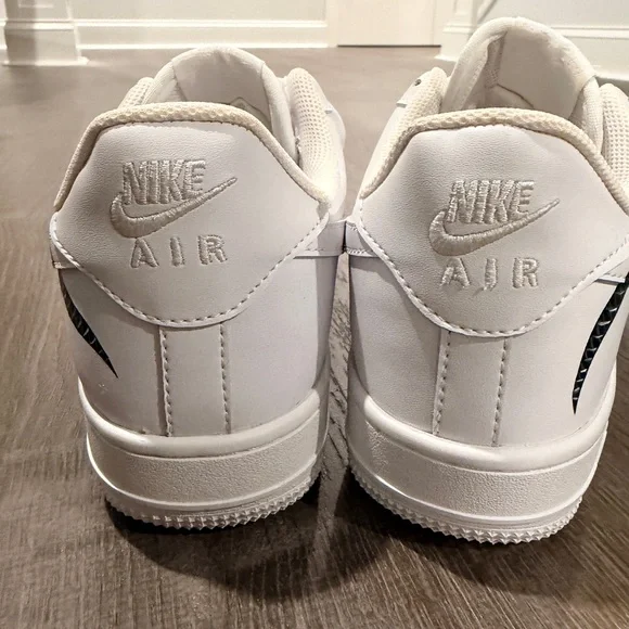Nike Air Force One’s White Sneakers with Black Snake Pattern - Picture 3 of 4